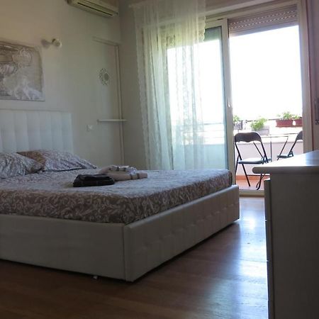 Luna Rossa Rooms Cagliari Exteriör bild