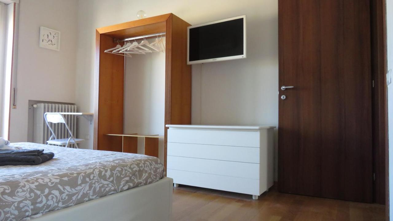 Luna Rossa Rooms Cagliari Exteriör bild