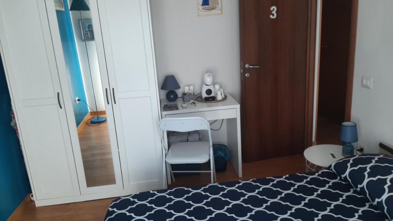 Luna Rossa Rooms Cagliari Exteriör bild
