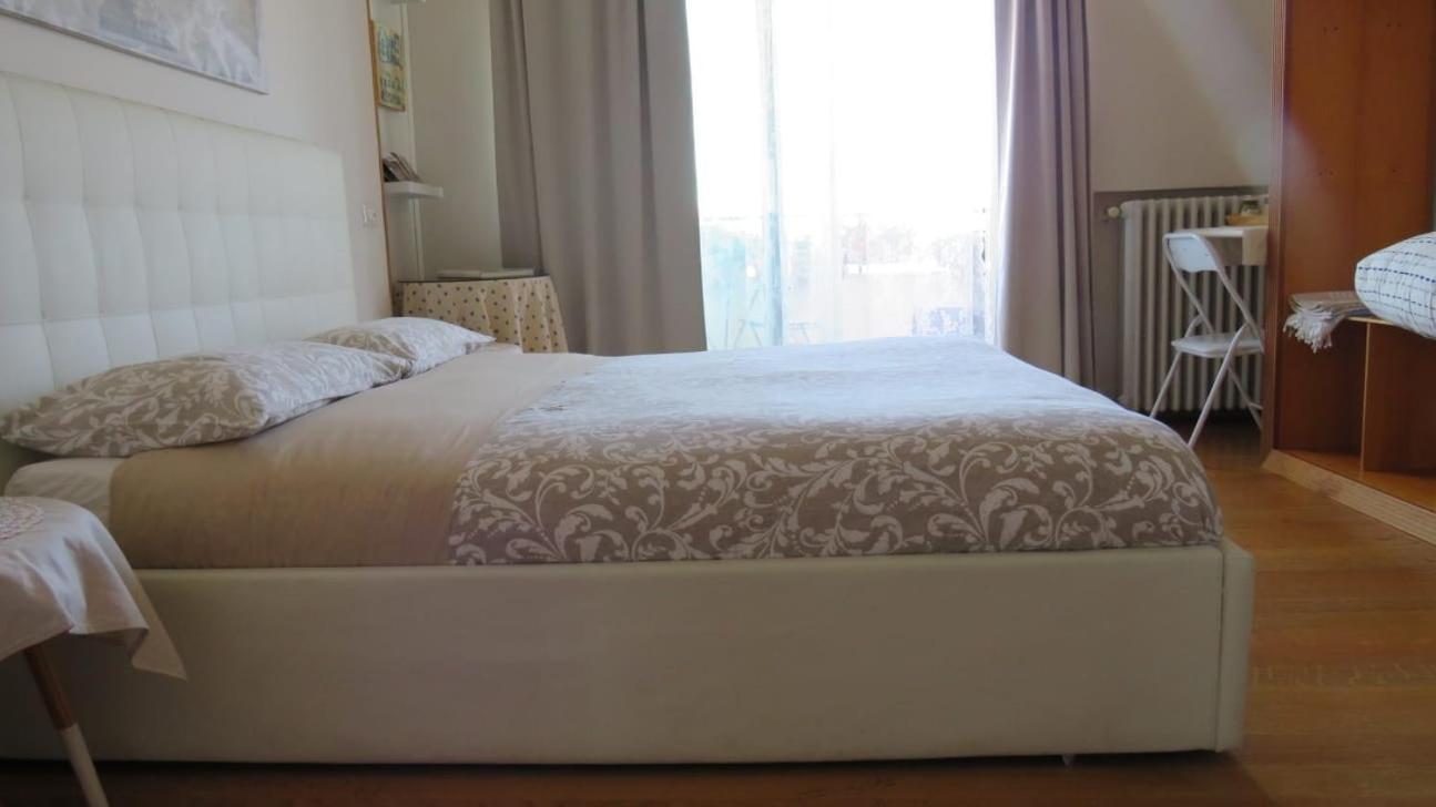 Luna Rossa Rooms Cagliari Rum bild